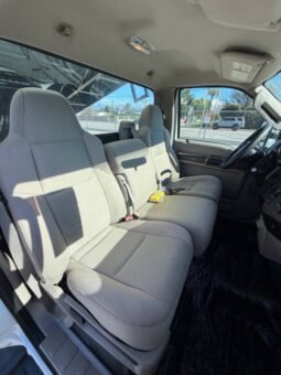 
										2008 Ford F450 6.8 V10 gas full									