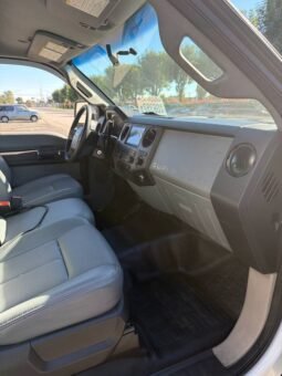 
										2016 Ford F-550 Super Duty 6.8 V10 full									