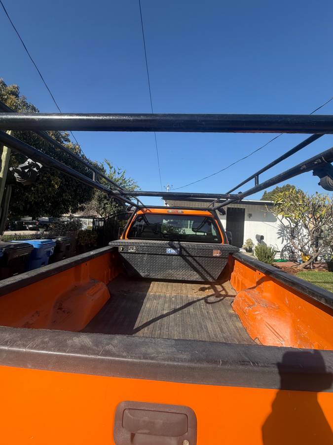 
								2011 Ford F250 Super Duty 6.2V8 full									