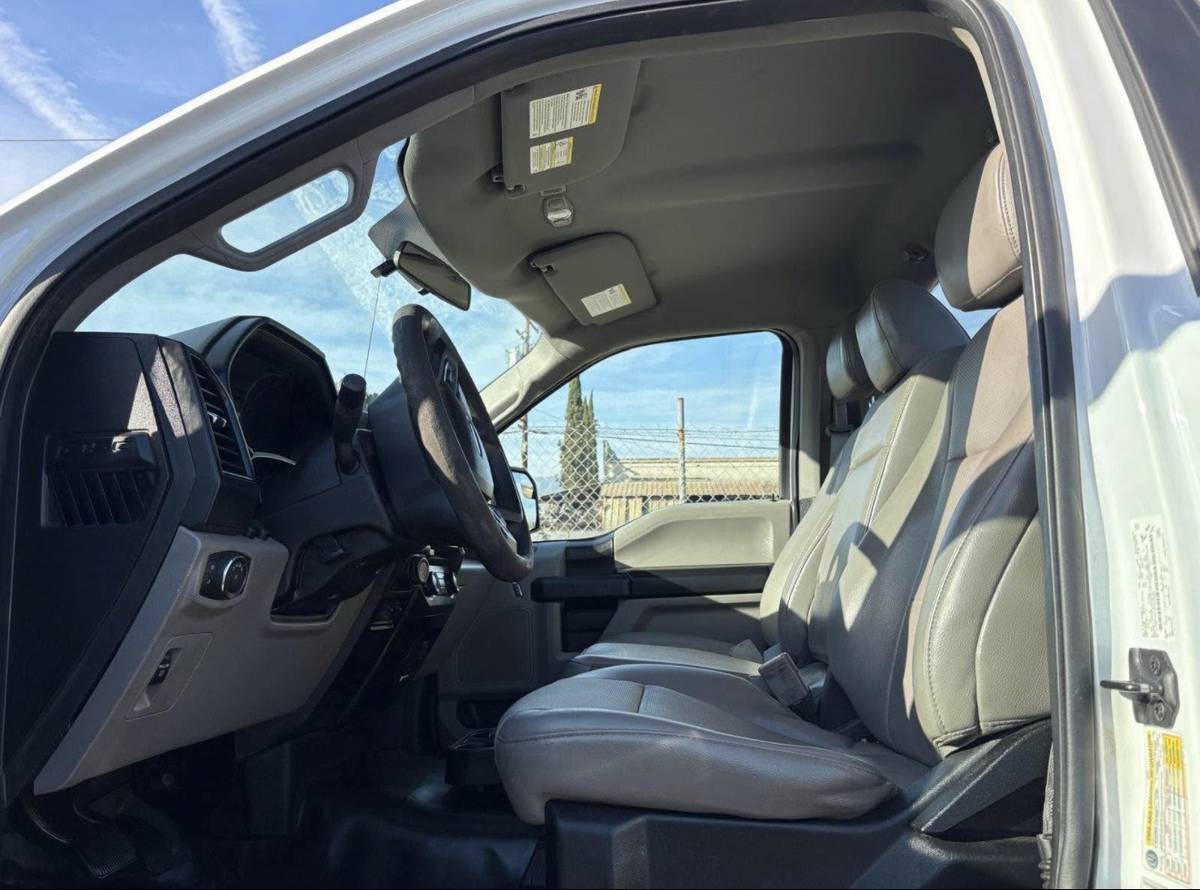 
								2018 Ford F-150 Pickup – 5.0L V8 – One Owner full									