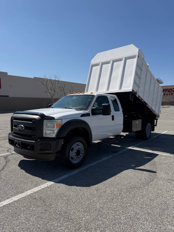 2013 Ford F-450 Duper duty 6.8