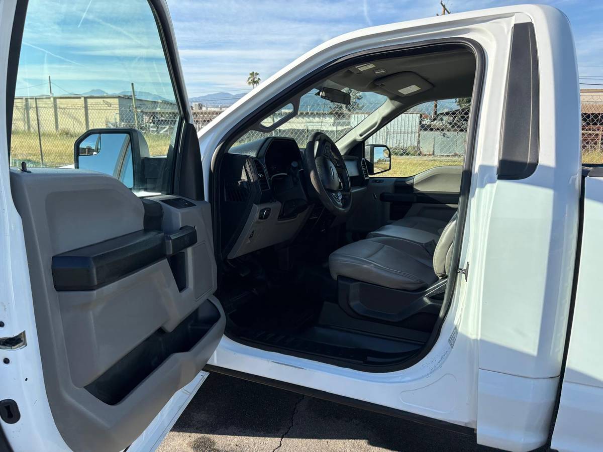 
								2018 Ford F-150 Pickup – 5.0L V8 – One Owner full									