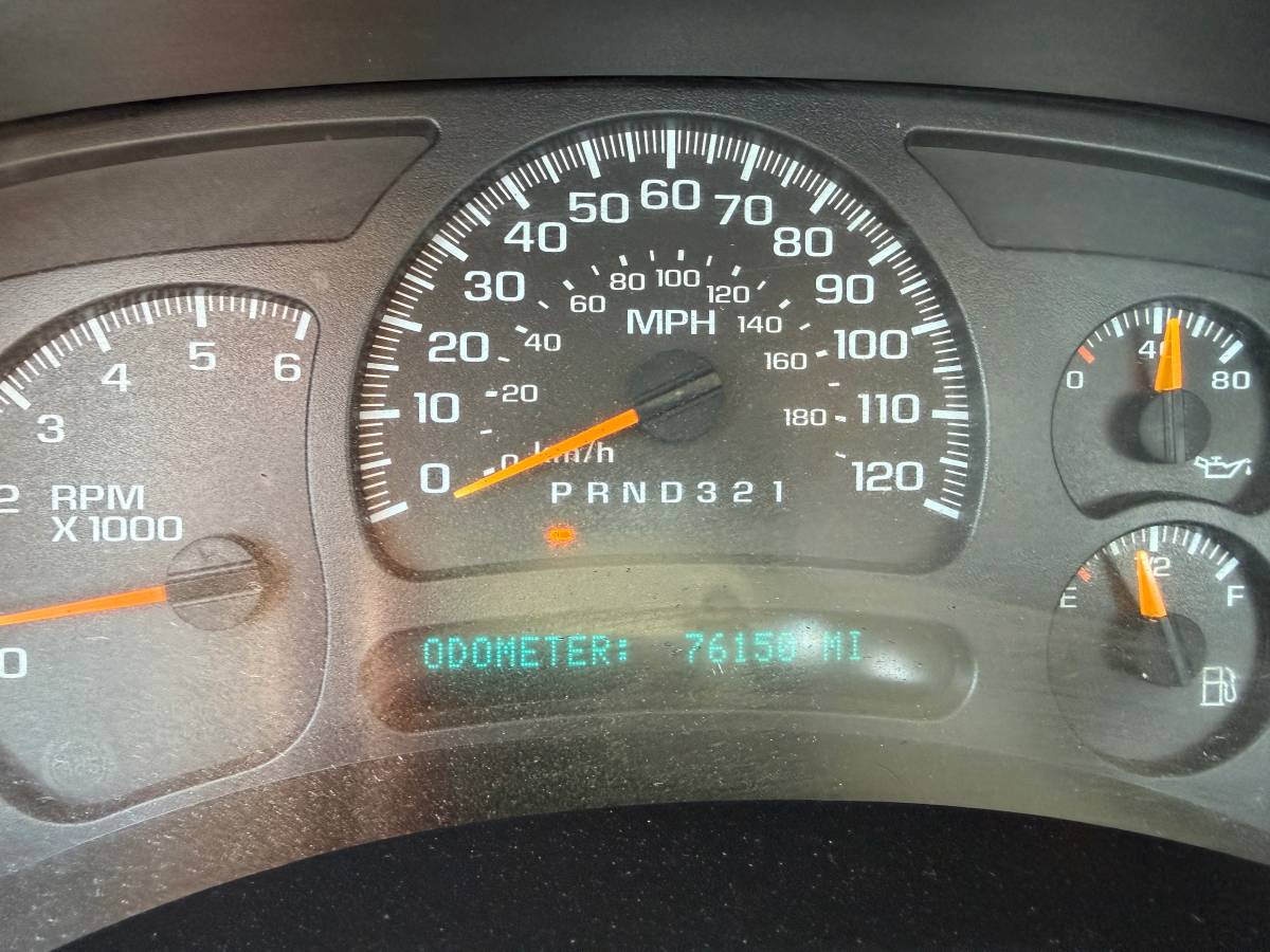 
								2006 Chevrolet Silverado 2500 full									