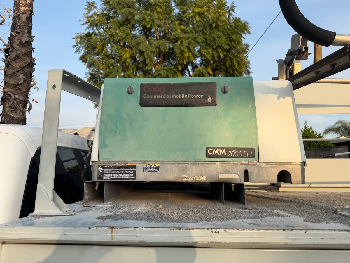 
								2008 Ford F350 Super Duty full									