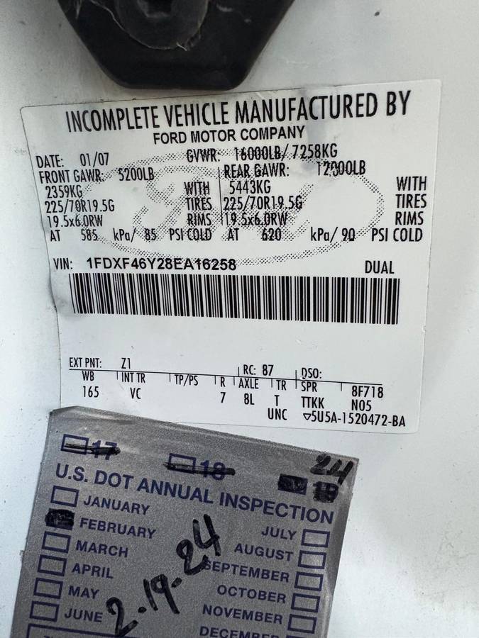 
								2008 Ford F-450 Dump Truck – 6.8L full									