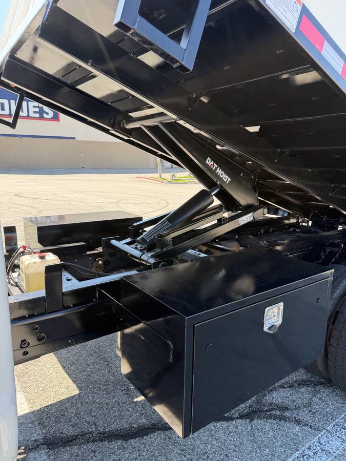 
								2013 Ford F-450 Duper duty 6.8 full									