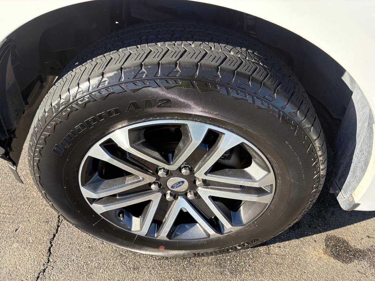 
								2018 Ford F-150 Pickup – 5.0L V8 – One Owner full									