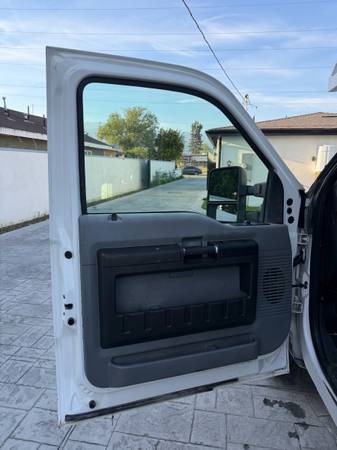 
								2012 Ford F-250 XL Service Truck for Sale – Utility Bed with Ladder Rack – L – $16,900 (Irwindale) full									