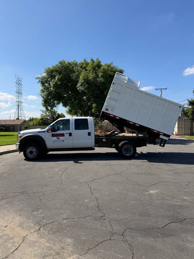 
								2011 Ford F-550 Super Duty Dump Truck – $34,900 (Irwindale) full									