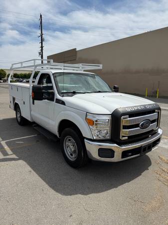 
								2016 Ford F-250 Service Truck for Sale – Utility Bed with Ladder Rack – 110K – $17,900 (Irwindale) full									