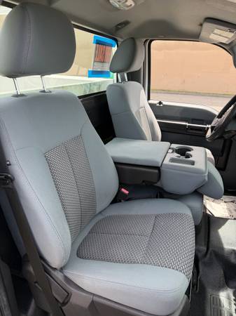 
								2016 Ford F-250 Service Truck for Sale – Utility Bed with Ladder Rack – 110K – $17,900 (Irwindale) full									