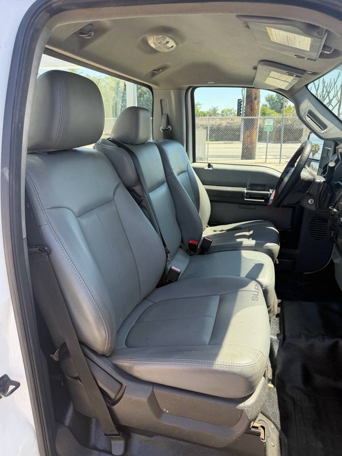
								2012 Ford F250 Super Duty – $14,900 (Irwindale) full									