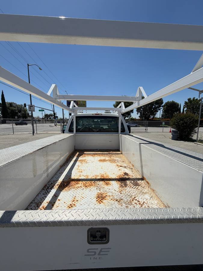 
								2012 Ford F250 Super Duty – $14,900 (Irwindale) full									