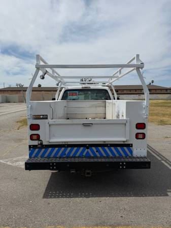 
								2016 Ford F-250 Service Truck for Sale – Utility Bed with Ladder Rack – 110K – $17,900 (Irwindale) full									