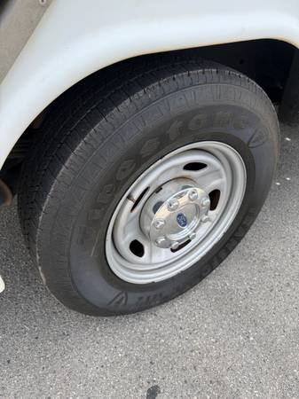 
								2016 Ford F-250 Service Truck for Sale – Utility Bed with Ladder Rack – 110K – $17,900 (Irwindale) full									