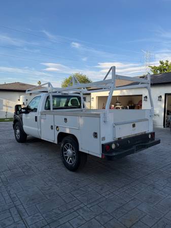 
								2012 Ford F-250 XL Service Truck for Sale – Utility Bed with Ladder Rack – L – $16,900 (Irwindale) full									
