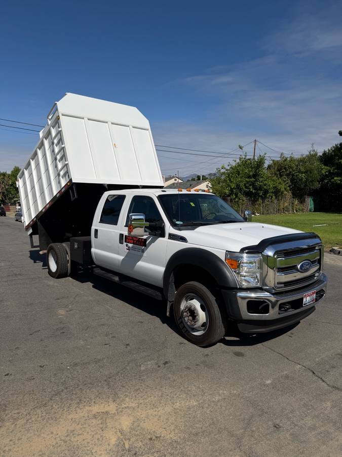 2011 Ford F-550 Super Duty Dump Truck – $34,900 (Irwindale)