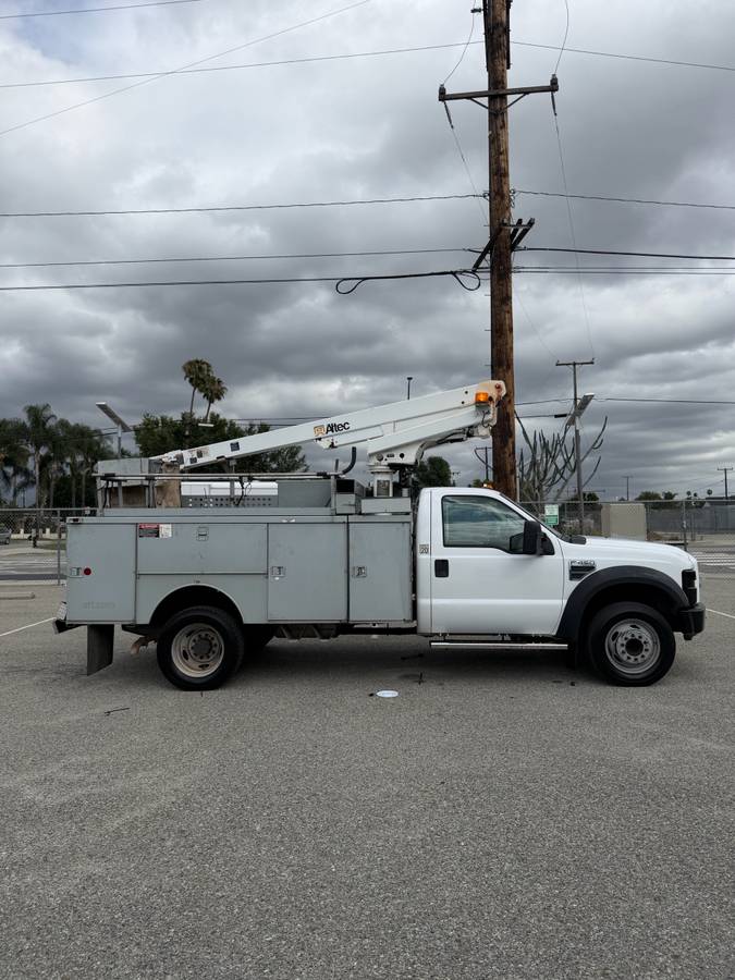 
								2008 Ford F450 Super duty Altec At200A – $14,900 (Irwindale) full									