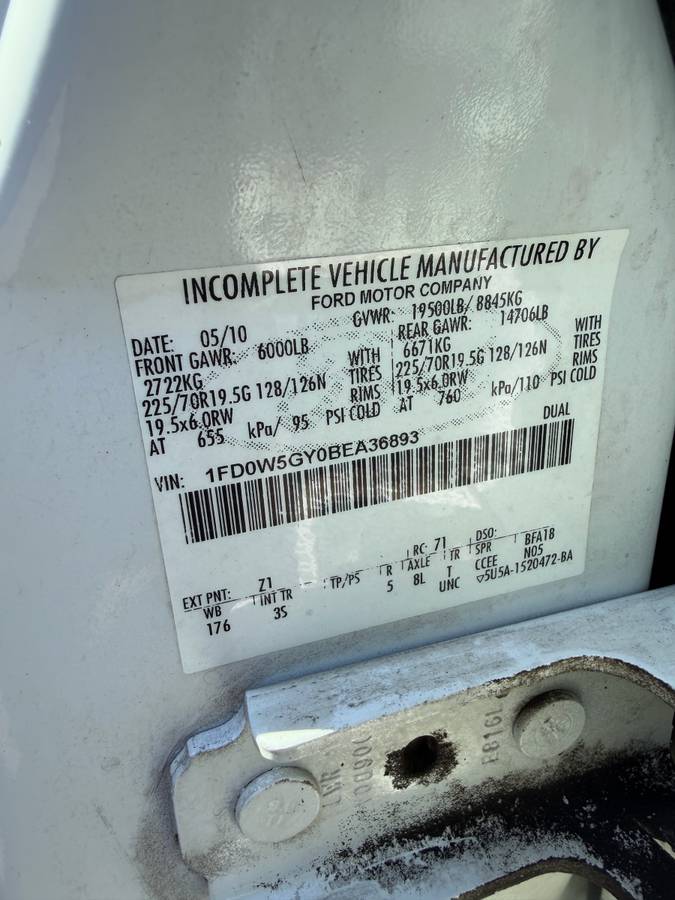 
								2011 Ford F-550 Super Duty Dump Truck – $34,900 (Irwindale) full									