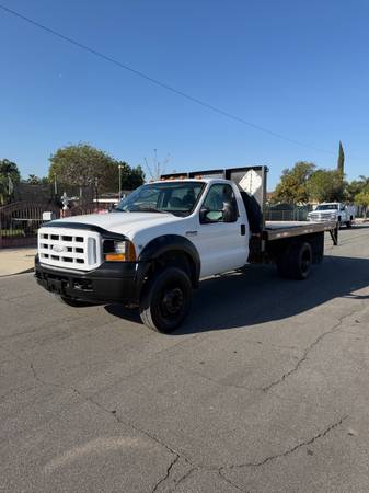 
								2007 Ford F-450 Flatbed Truck for Sale – 6.8L V10 Gas – Liftgate – Irwinda – $7,900 (Irwindale) full									