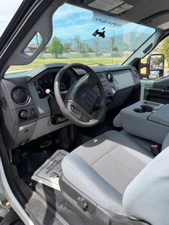 
								2016 Ford F-250 Service Truck for Sale – Utility Bed with Ladder Rack – 110K – $17,900 (Irwindale) full									