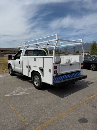 2016 Ford F-250 Service Truck for Sale – Utility Bed with Ladder Rack – 110K – $17,900 (Irwindale)