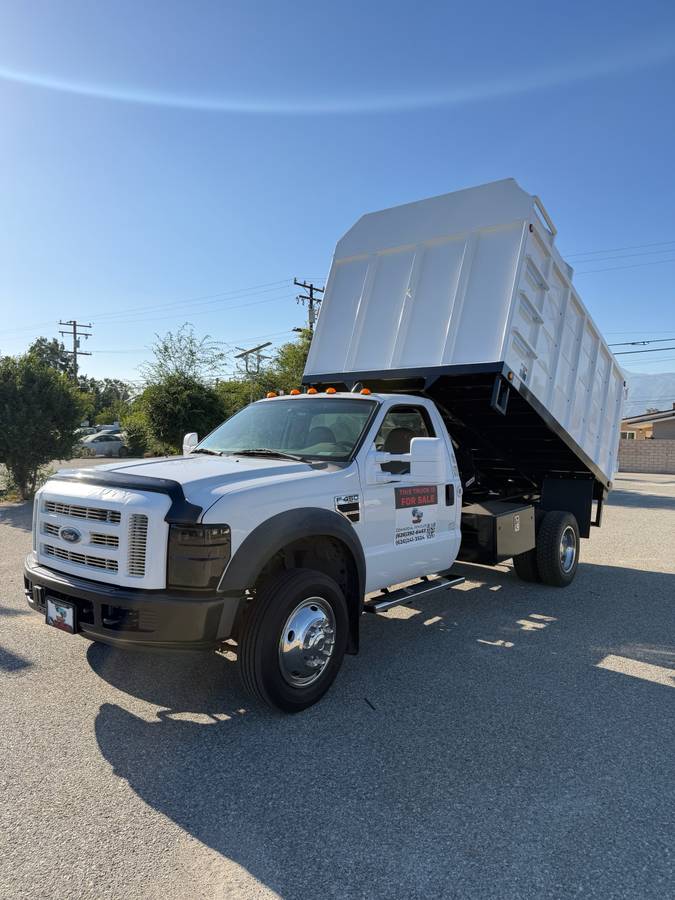 2008 Ford F-450 Super Duty – New 12-Foot Dump Syste – $29,900 (West Covina)